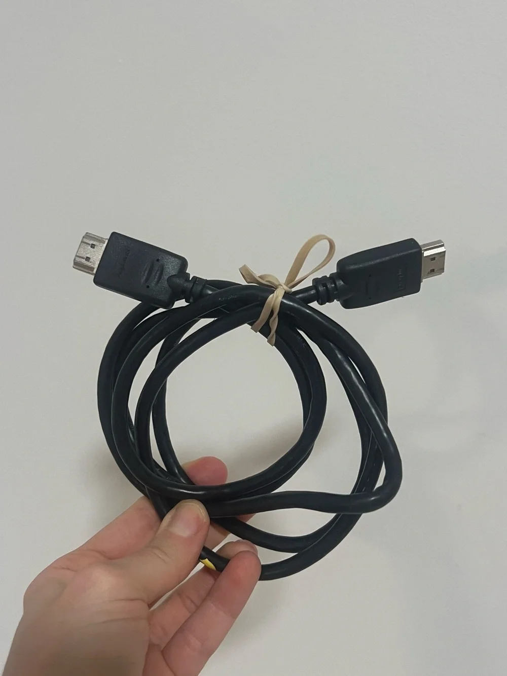 5 foot HDMI to HDMI black cord